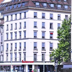 4* Hotel The Ambassador
