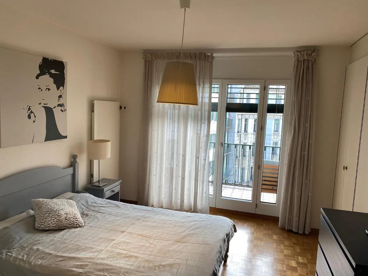 Geneve, Plein Centre,Belle Vue Lac, Splendide Et Grand Appartement Switzerland